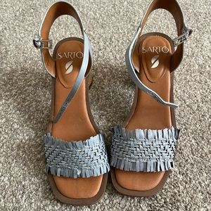 Light blue woven sandals